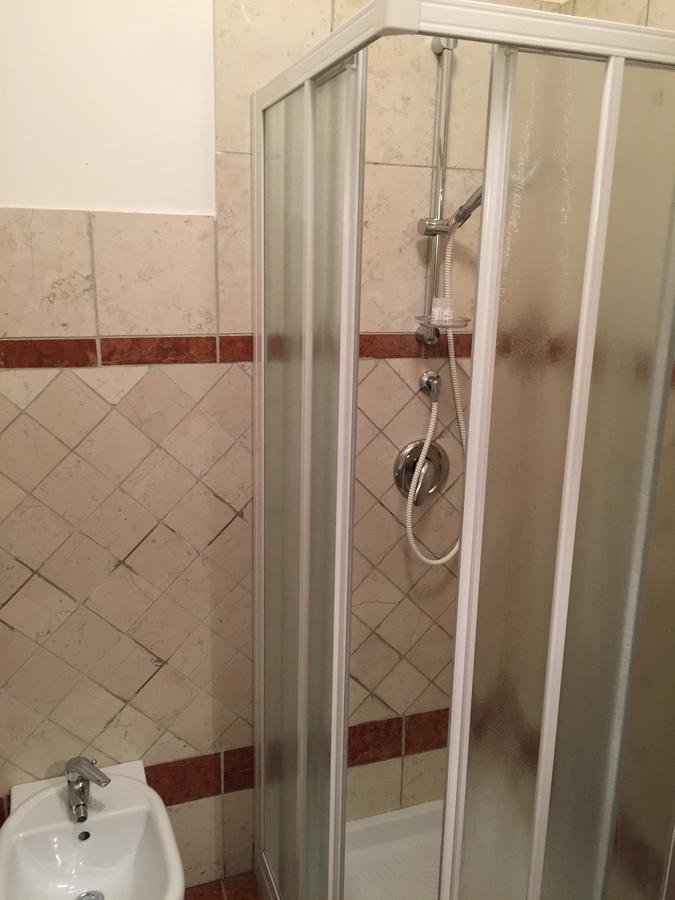 Hotel Ristorante Il Pirata San Vito di Leguzzano Exteriör bild