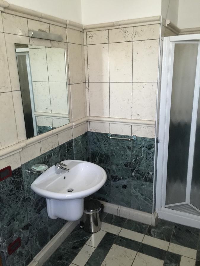 Hotel Ristorante Il Pirata San Vito di Leguzzano Exteriör bild